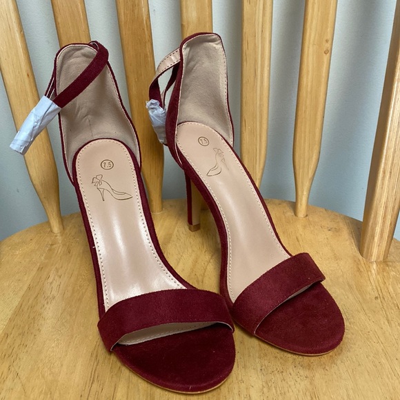 Perphy Shoes - Perphy NWOB 7.5 faux suede wrap ankle brick red 4” heels sandals